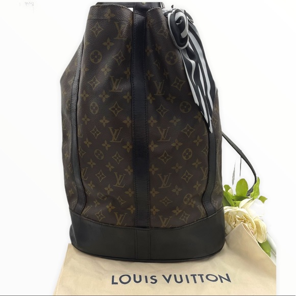Louis Vuitton Randonnee GM backpack - Picture 2 of 13